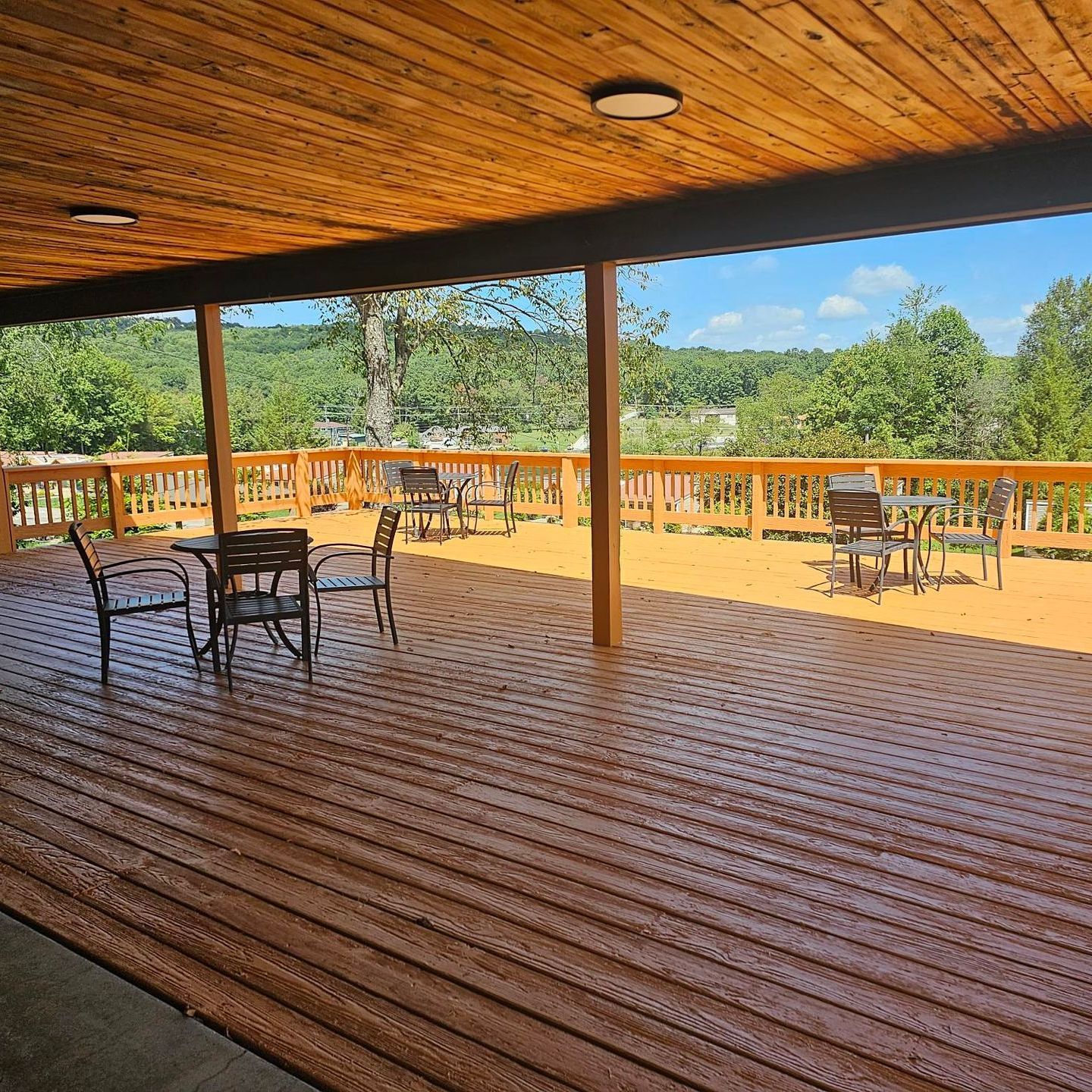 large deck at lodge at chalk hill