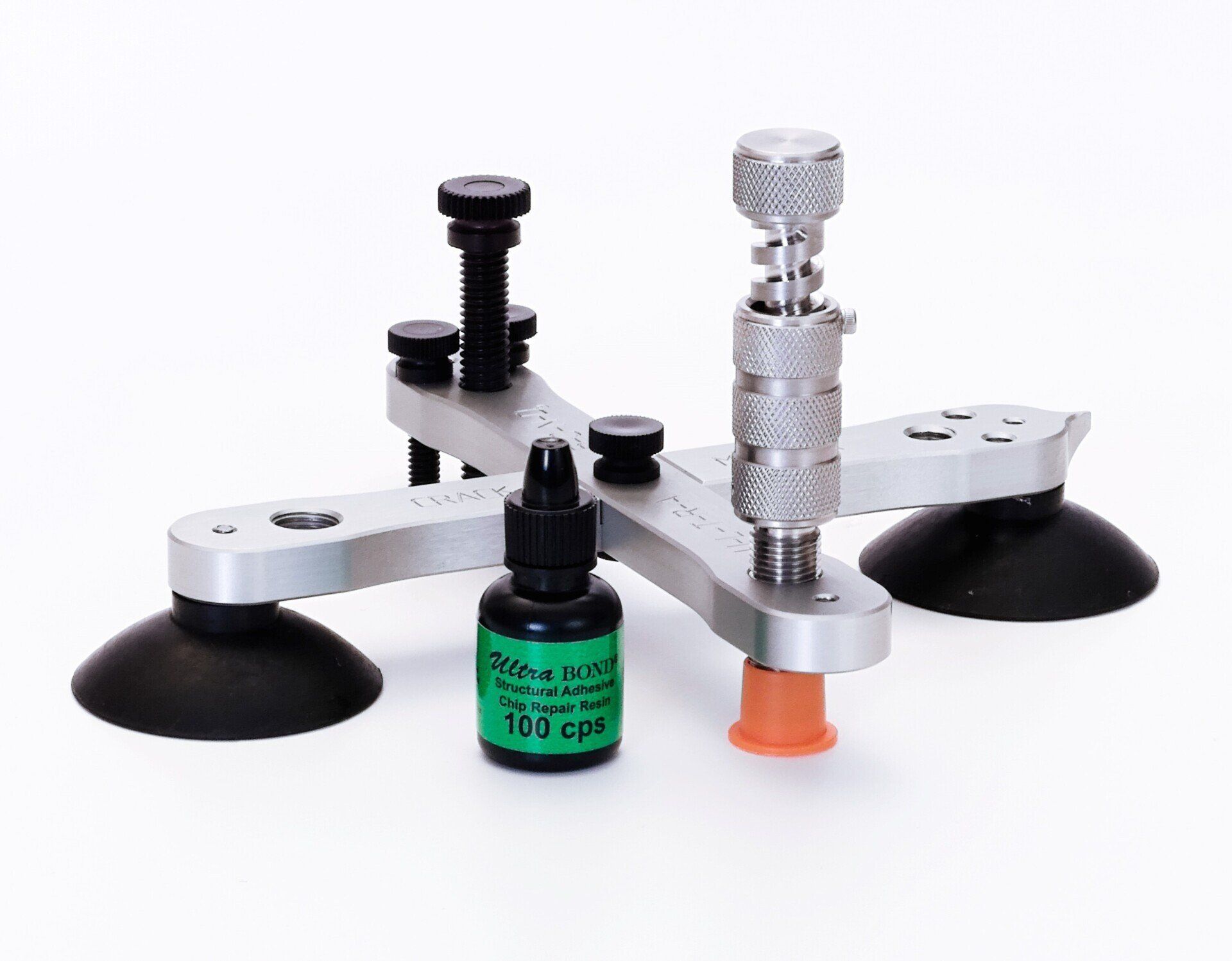 The only holding structure that manipulates the glass. Can flex open the entire break and every leg at once. Eliminates manually flexing legs and can replace or enhance vacuuming. Windshield Repair Kit 100 with Wonder Bar Tool