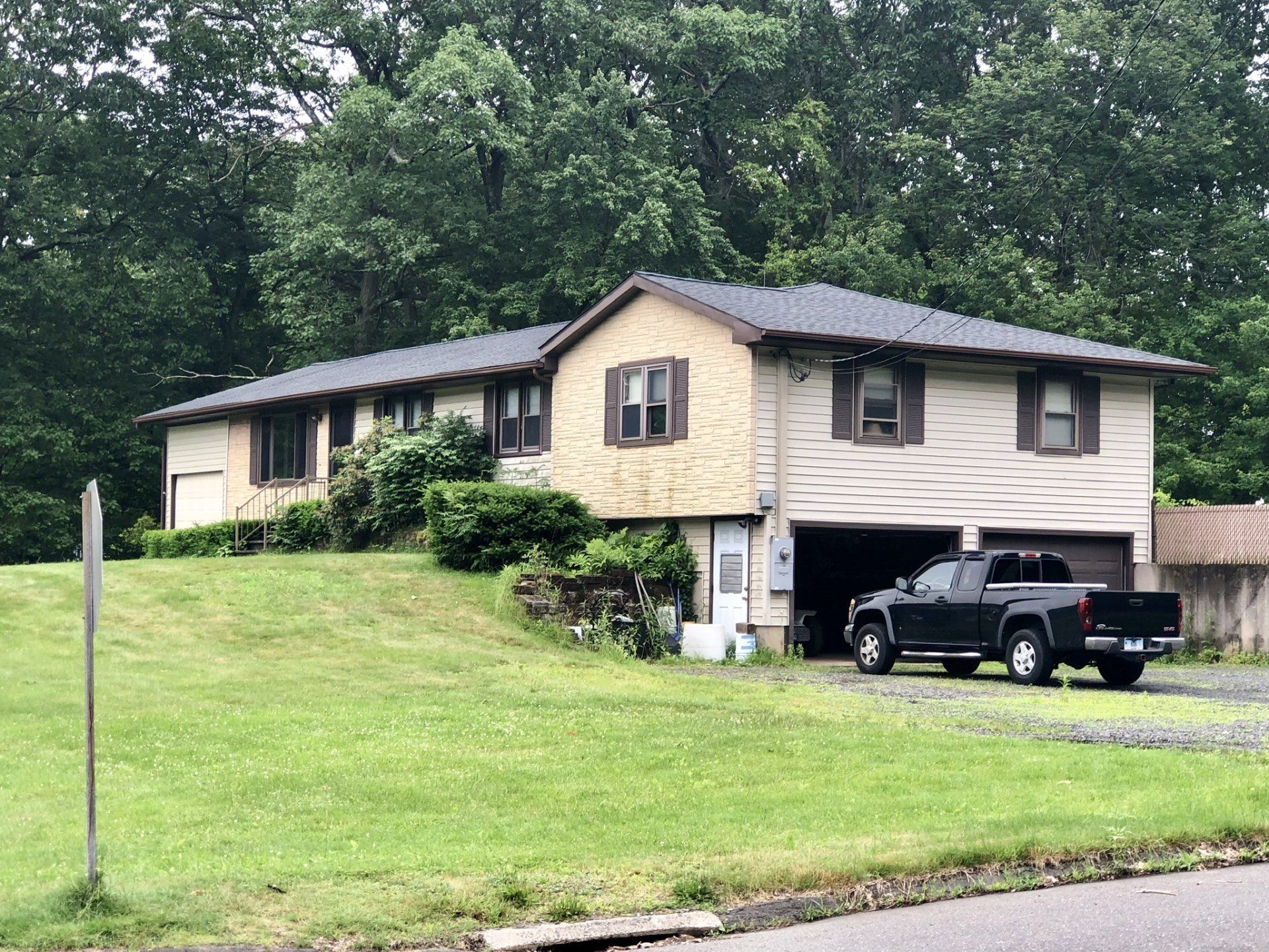 roofing services 44
