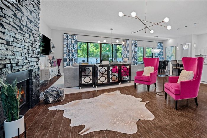 Interior designer in Jacksonville, FL