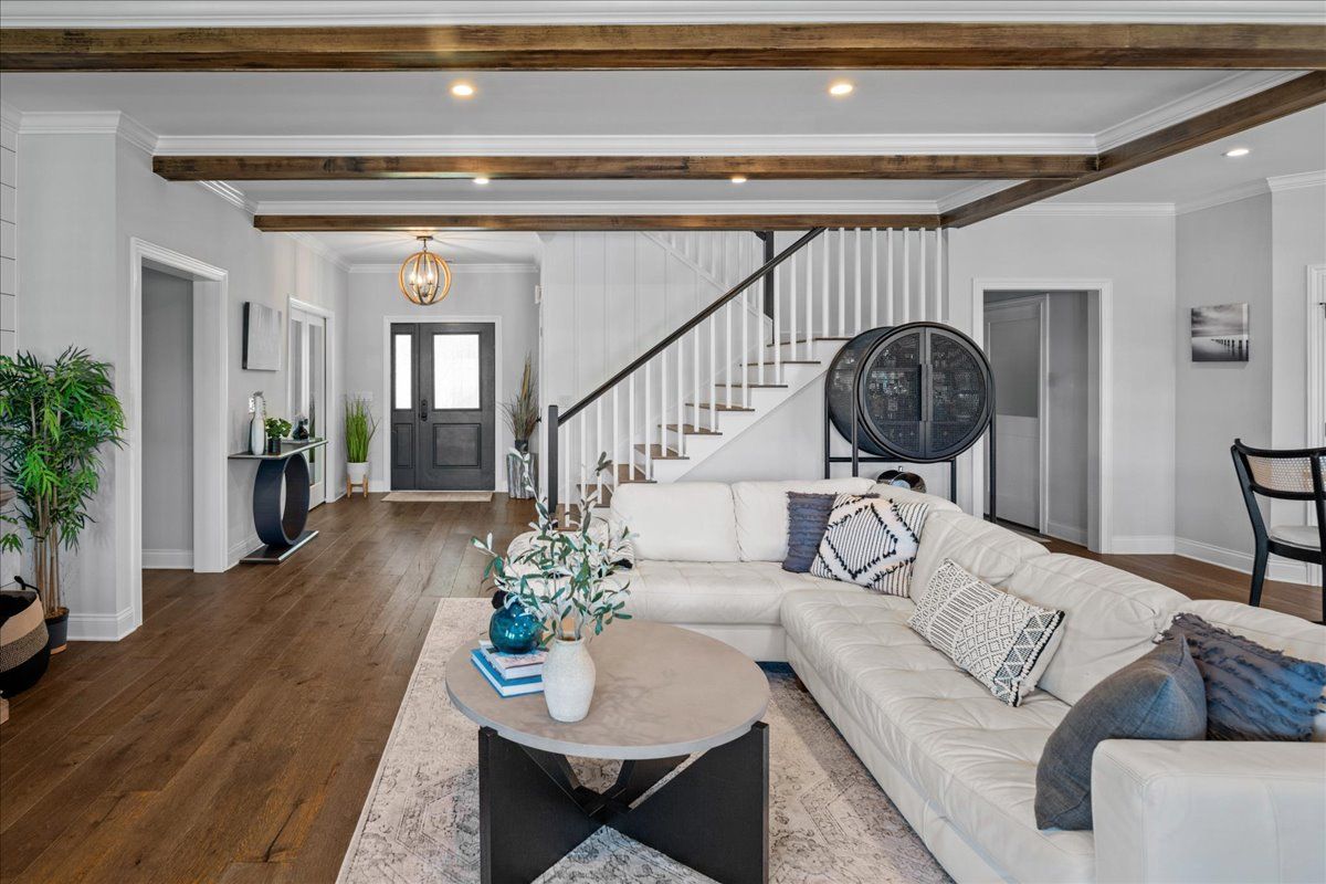 Interior designer in Jacksonville, FL