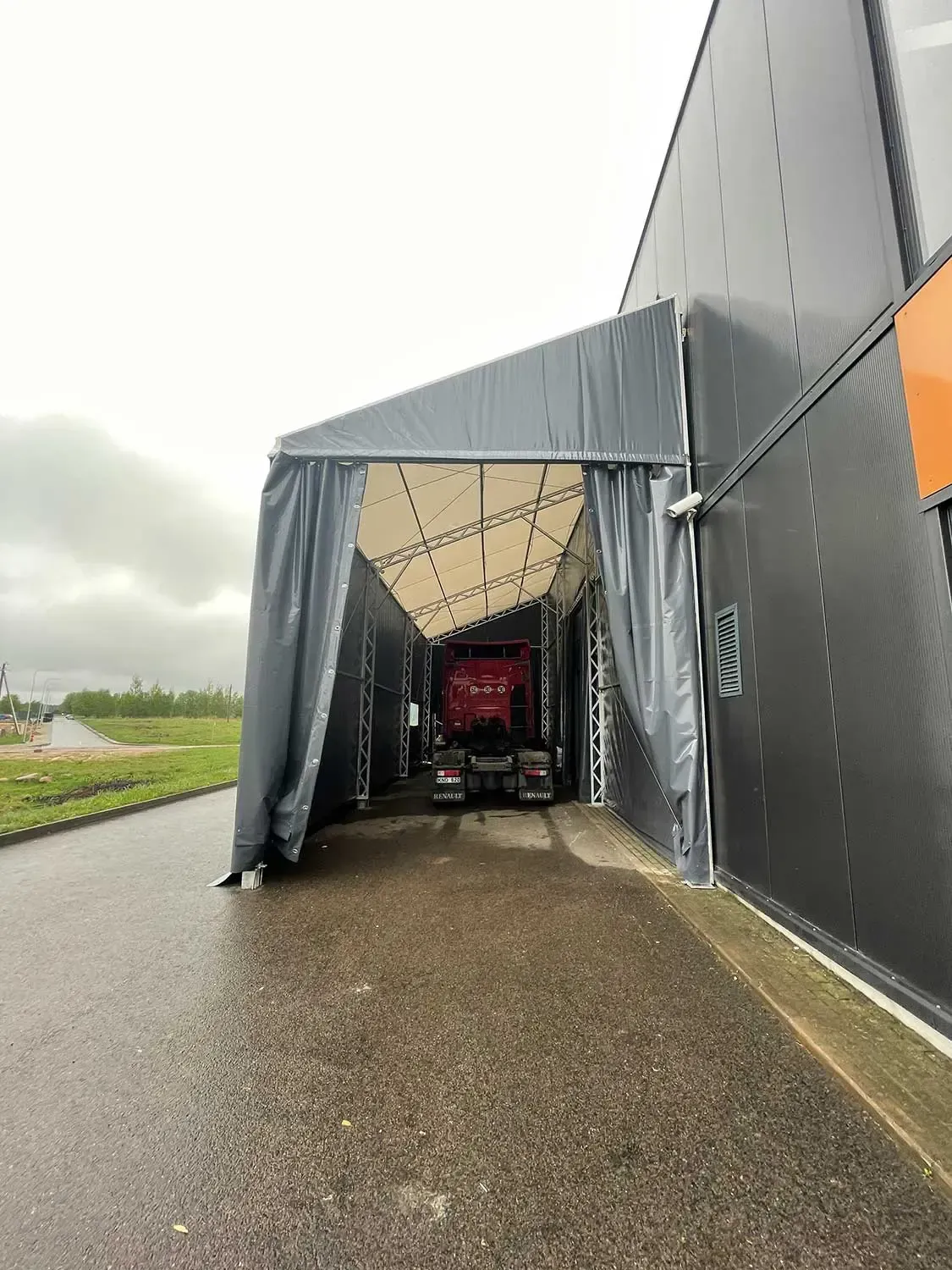 Hangars - SteelStrong Eko