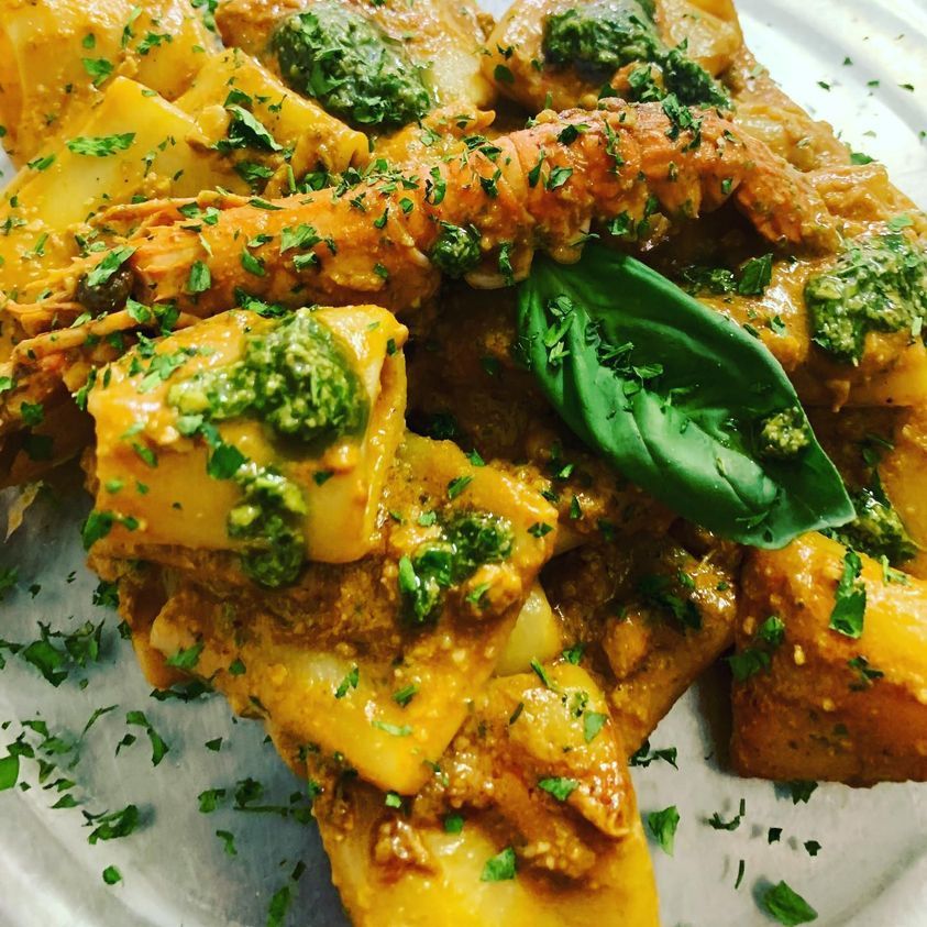 first course of paccheri and prawns