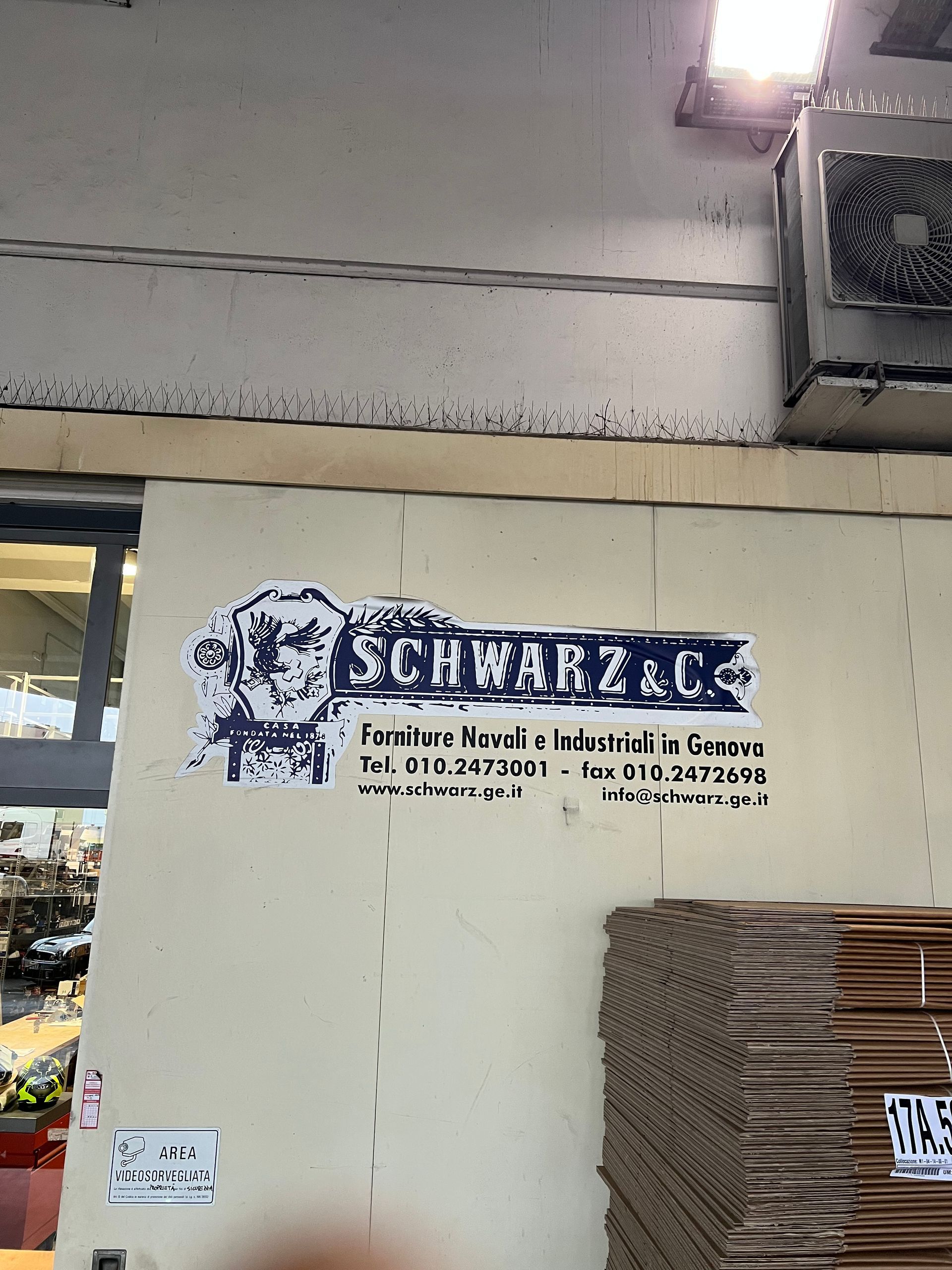 Schwarz & C. S.r.l Articoli e Forniture Navali Industriali