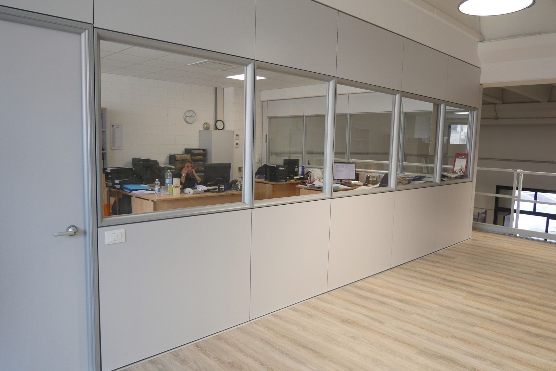 Schwarz & C. S.r.l Articoli e Forniture Navali Industriali