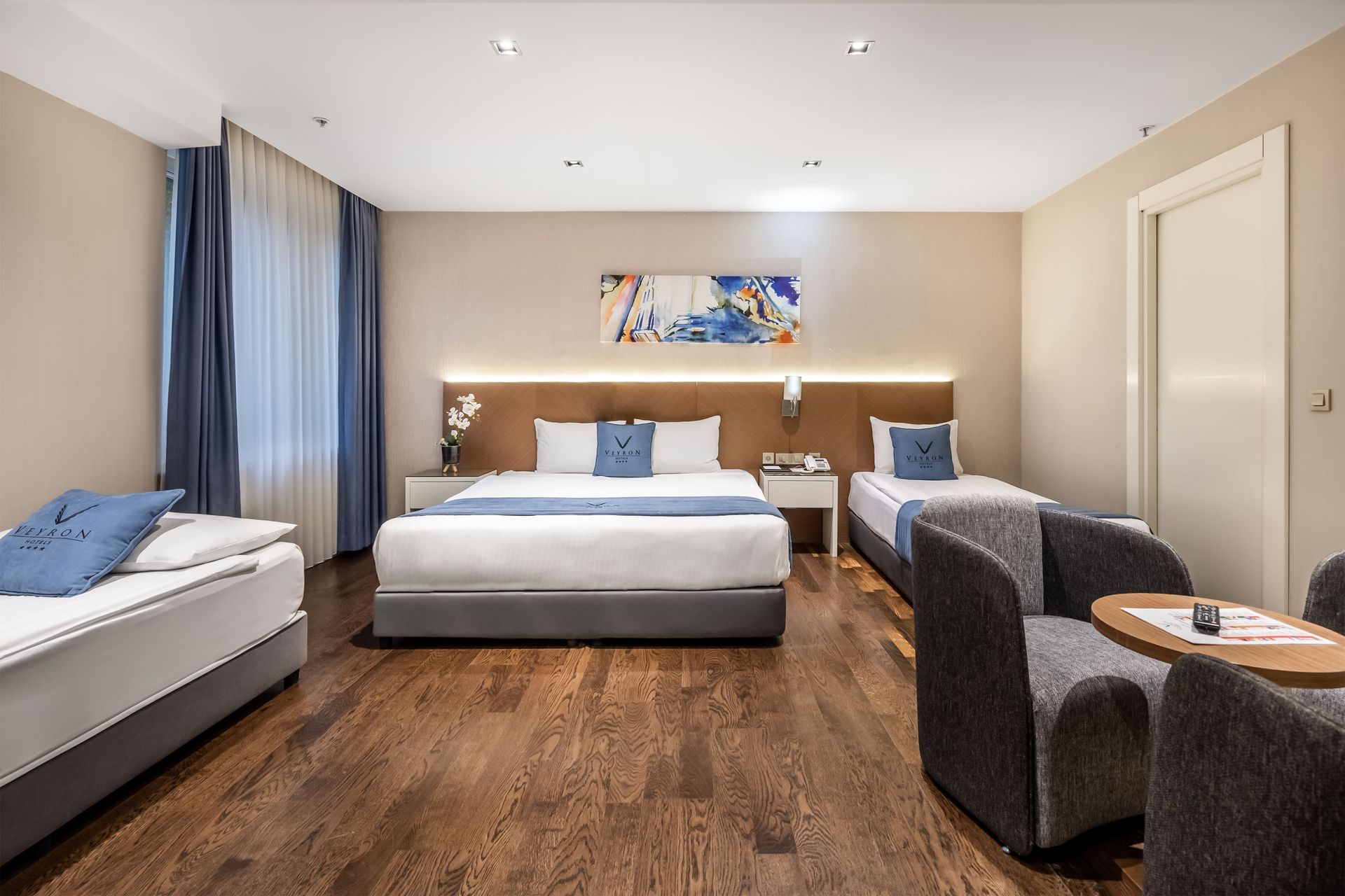 Veyron Hotels & Spa, İstanbul, Üç Kişilik Oda