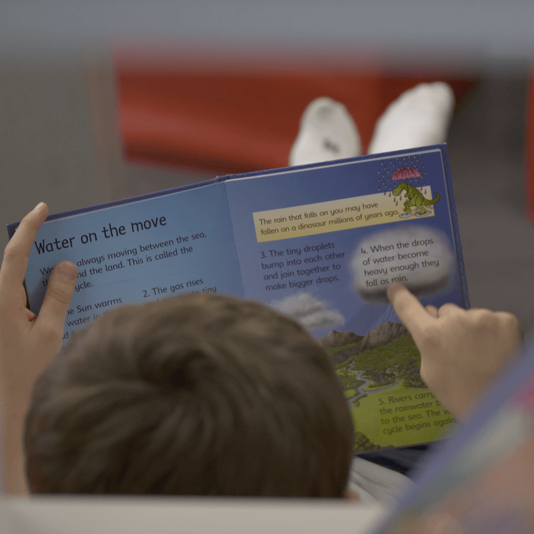 Enfant lecture NDL