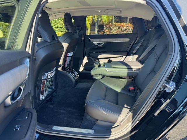 Volvo S90 Interior — Tampa, FL — Olympus Limousine