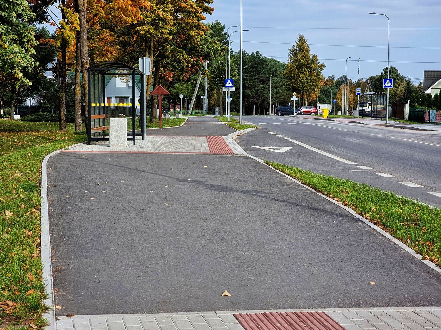 kelių, šaligatvių tiesimas