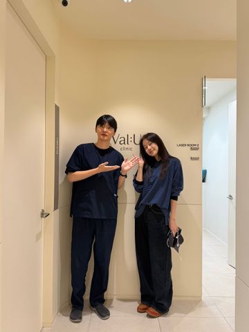K-pop idol visit at Val:U Clinic Myeongdong 4