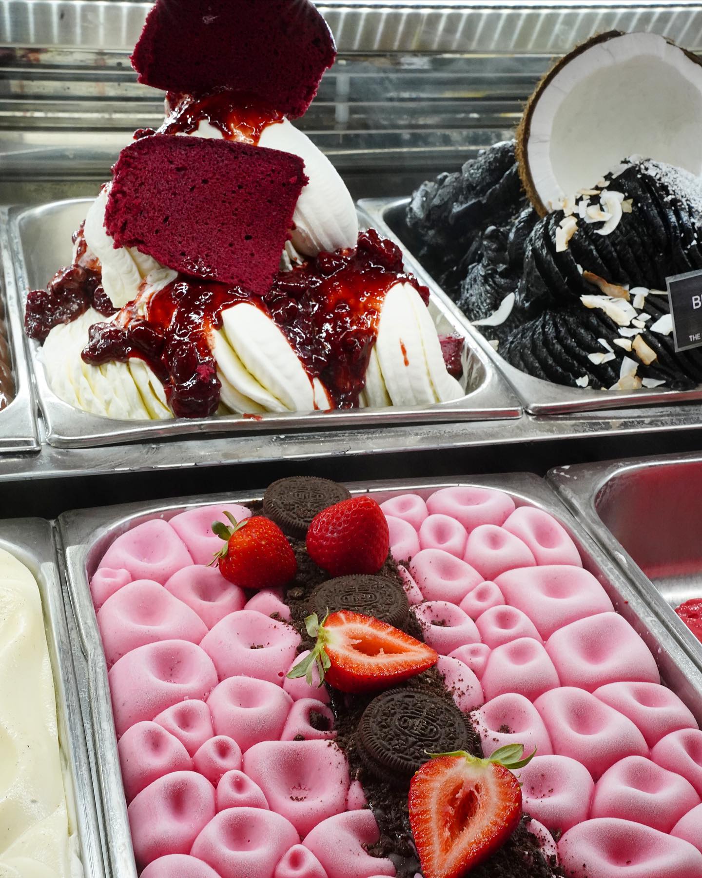 Oreo Strawberry & Red Velvet Gelato — Quench Juice Bar in Fortitude Valley, QLD