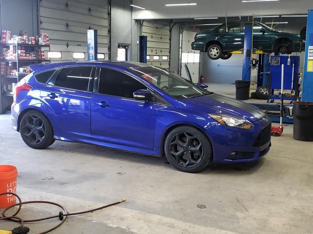 Clearview Complete Auto Car in New Holland, PA