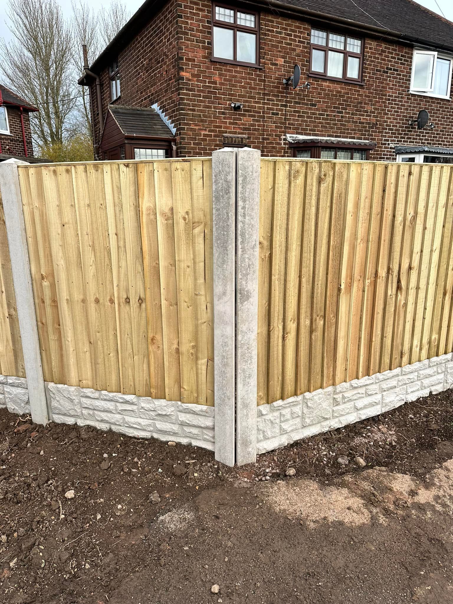 Close board fence panels Reading fence company