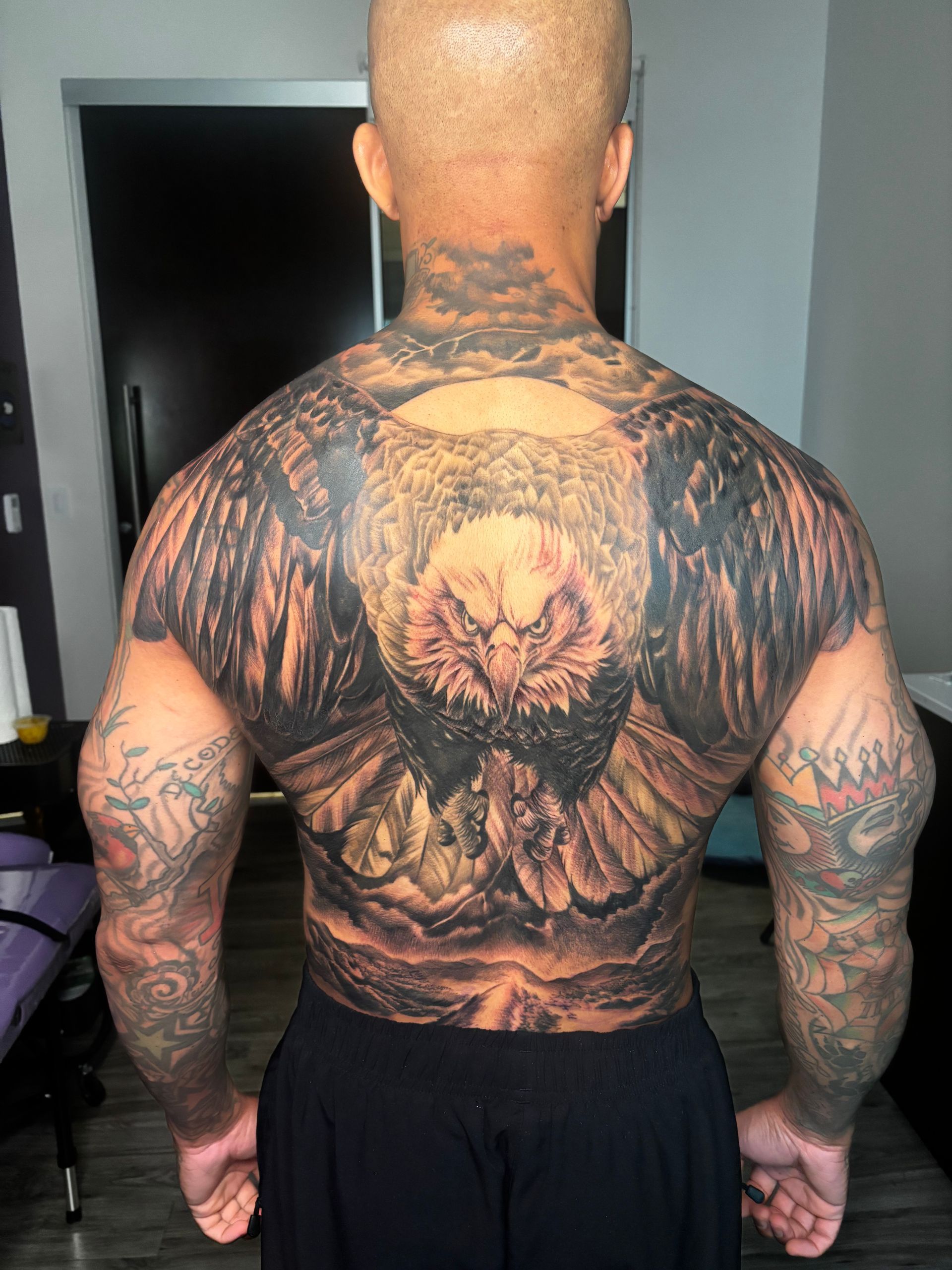 Charlotte NC tattoo artist, animal tattoos Charlotte NC, tattoos on melanated skin, black and grey realism tattoo,