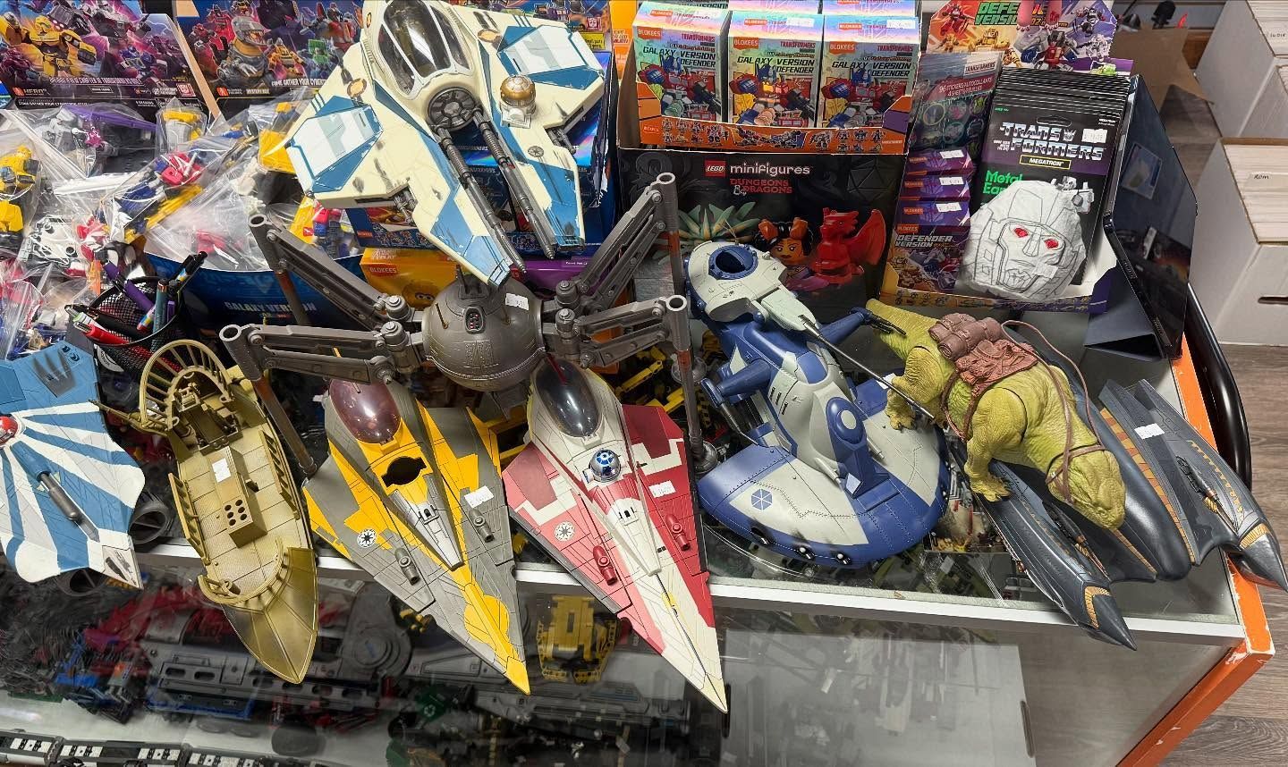 star wars action figures near me