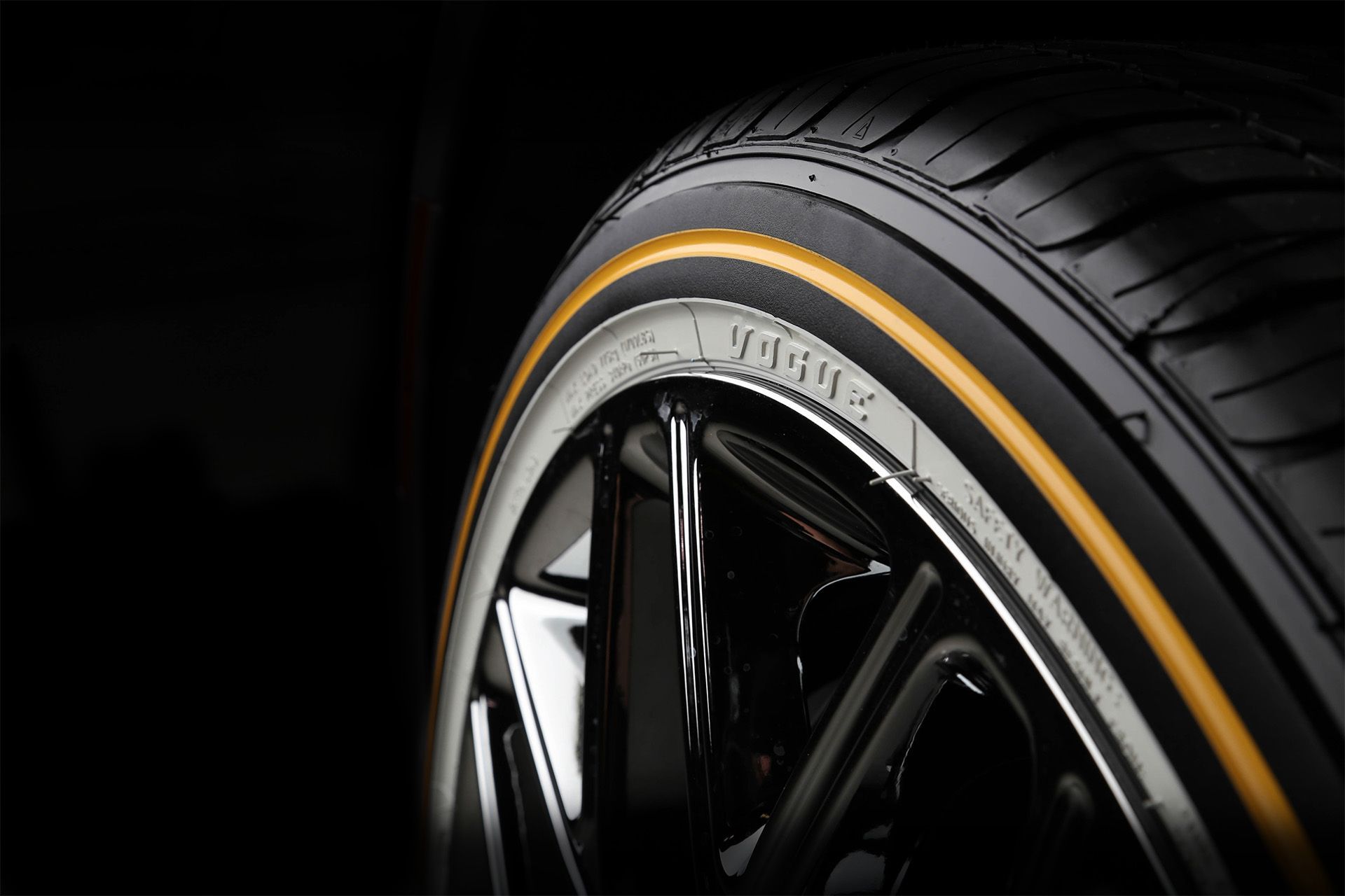 VOGUE TYRE GOLD STRIPE