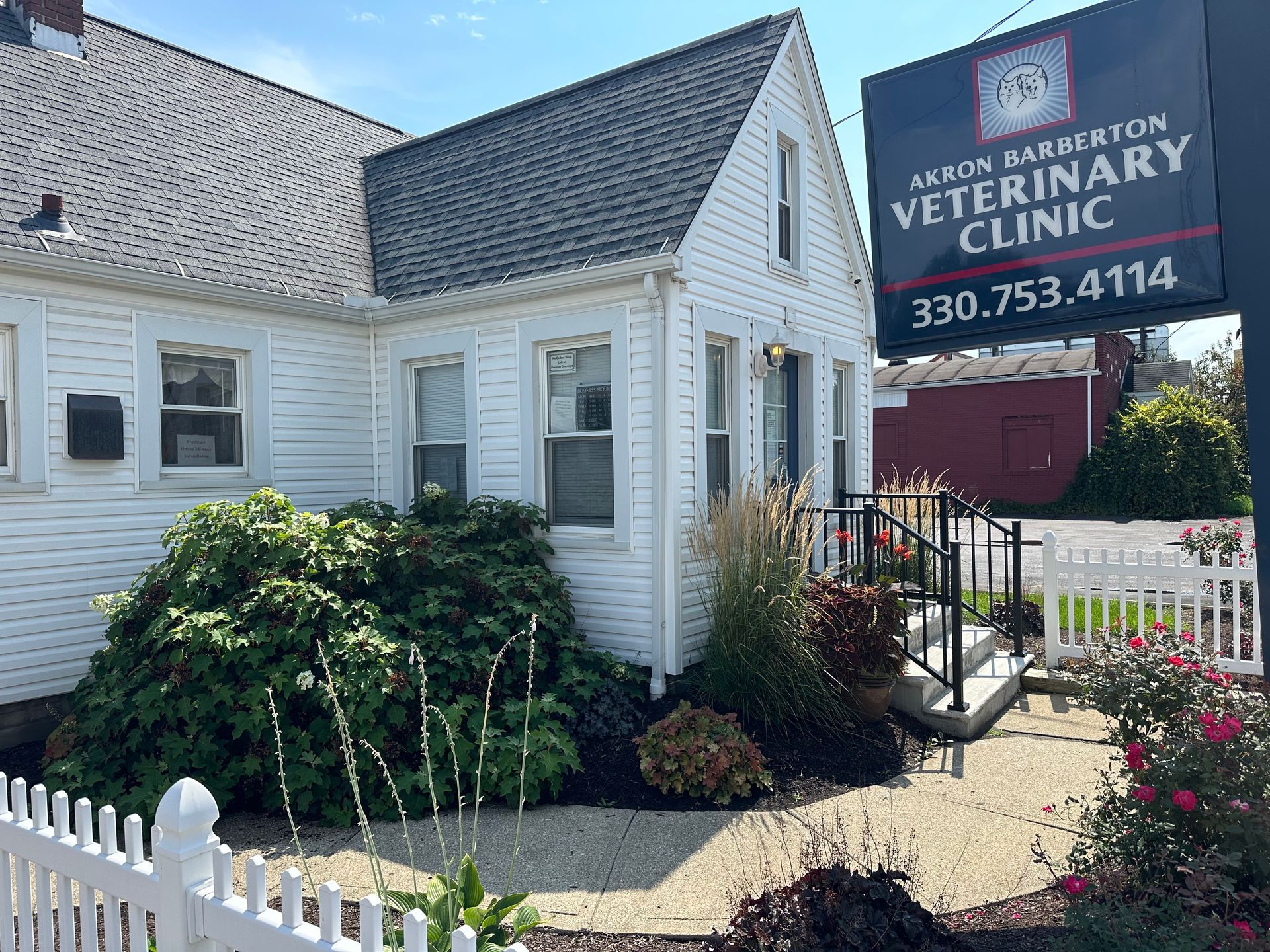 akron barberton vet clinic front