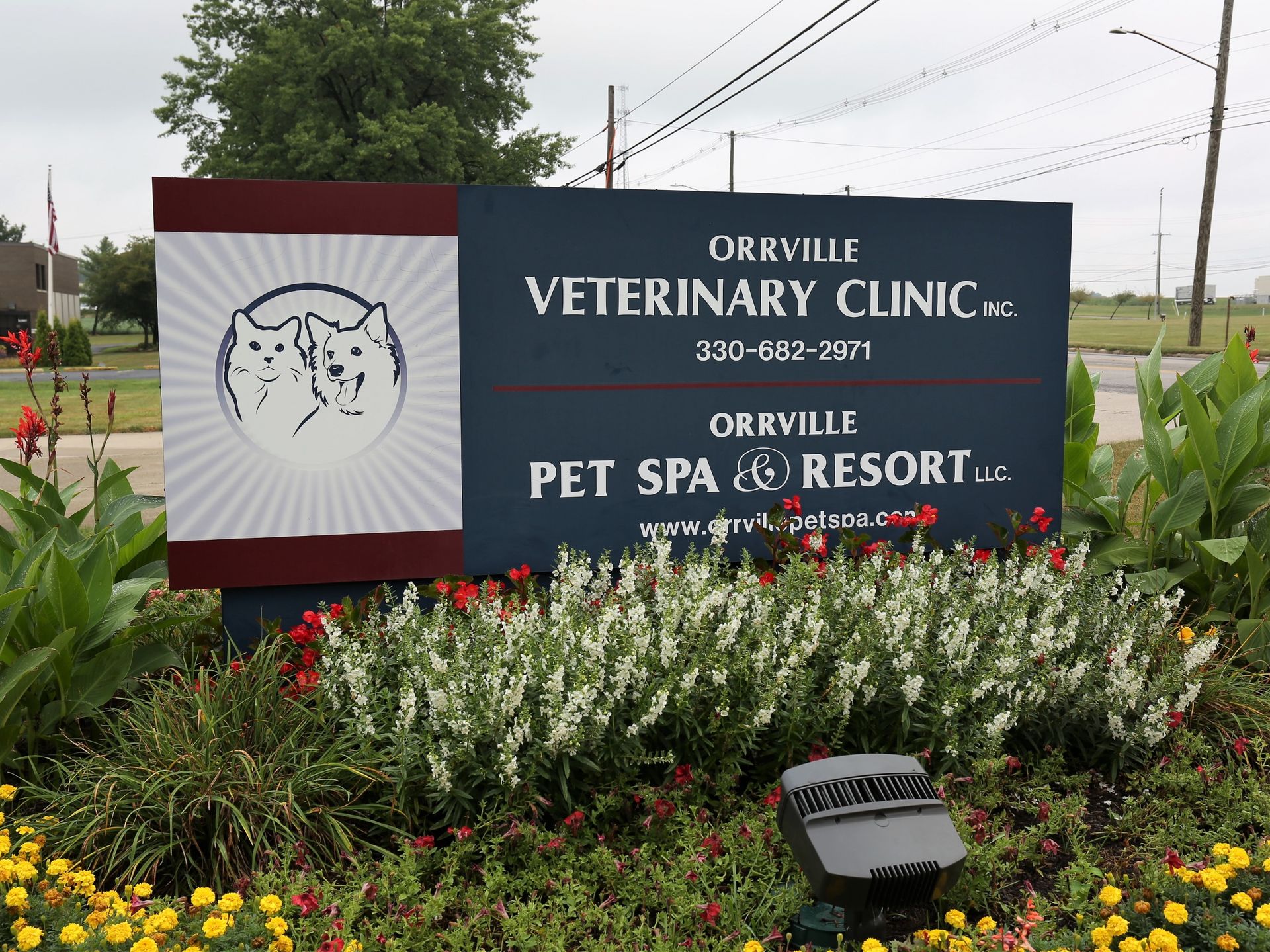 Orrville vet clinic sign