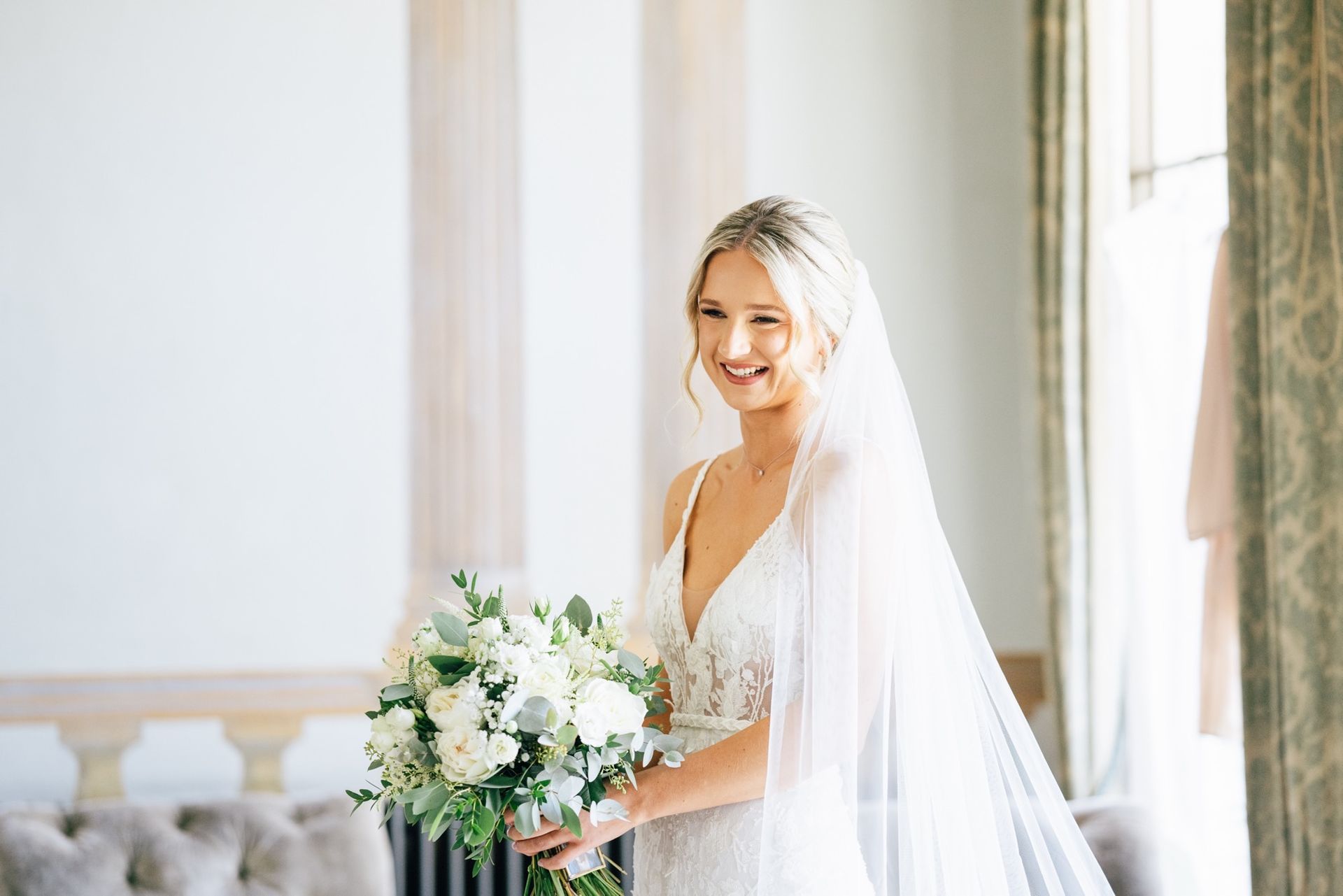 Bride and groom wedding venue in Exeter, Devon