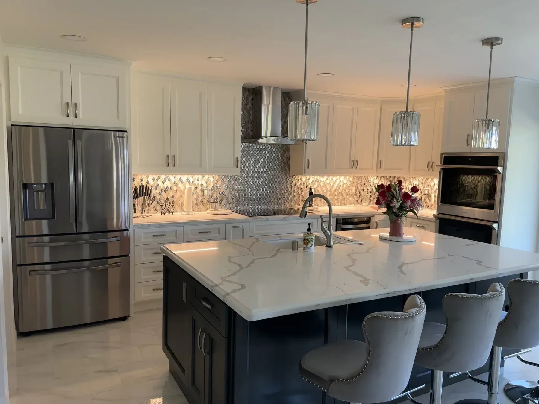Remodel Contractor - kitchen - by San Diego's Team Renovate