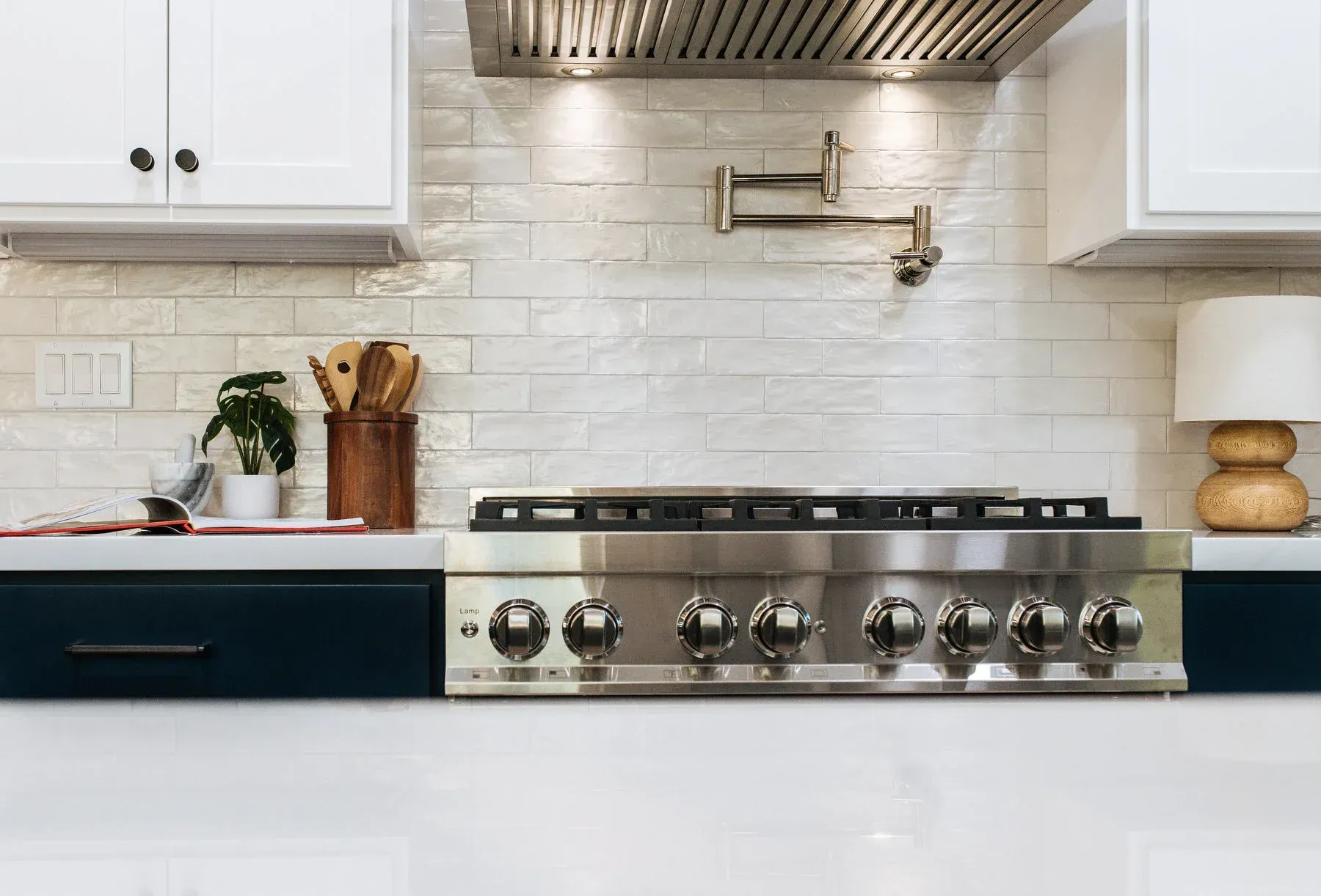 Remodel Contractor - kitchen - by San Diego's Team Renovate