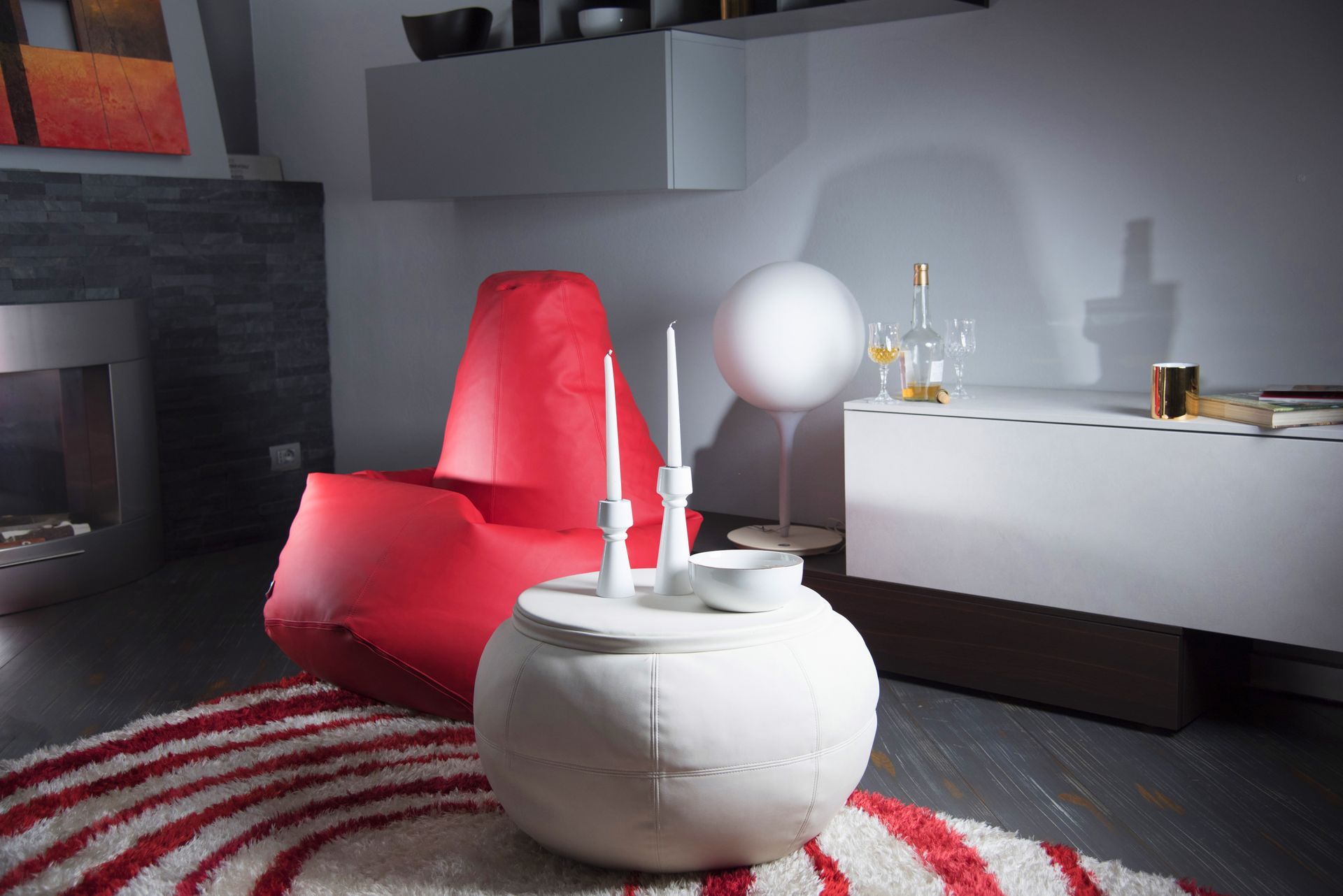Poltrona_sacco_goccia_rosso