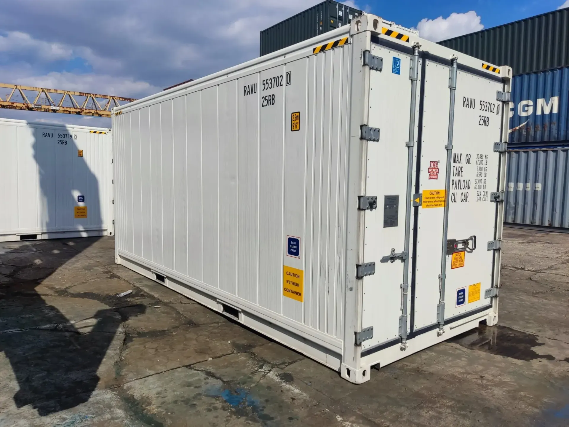 Mr Fridge - refrigeration transport 20ft container 