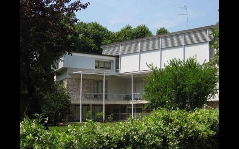 Struttura tubolare per tende e frangisoli