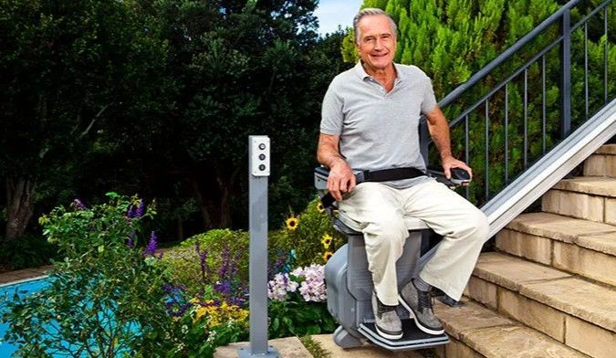 Outdoor Stairlift