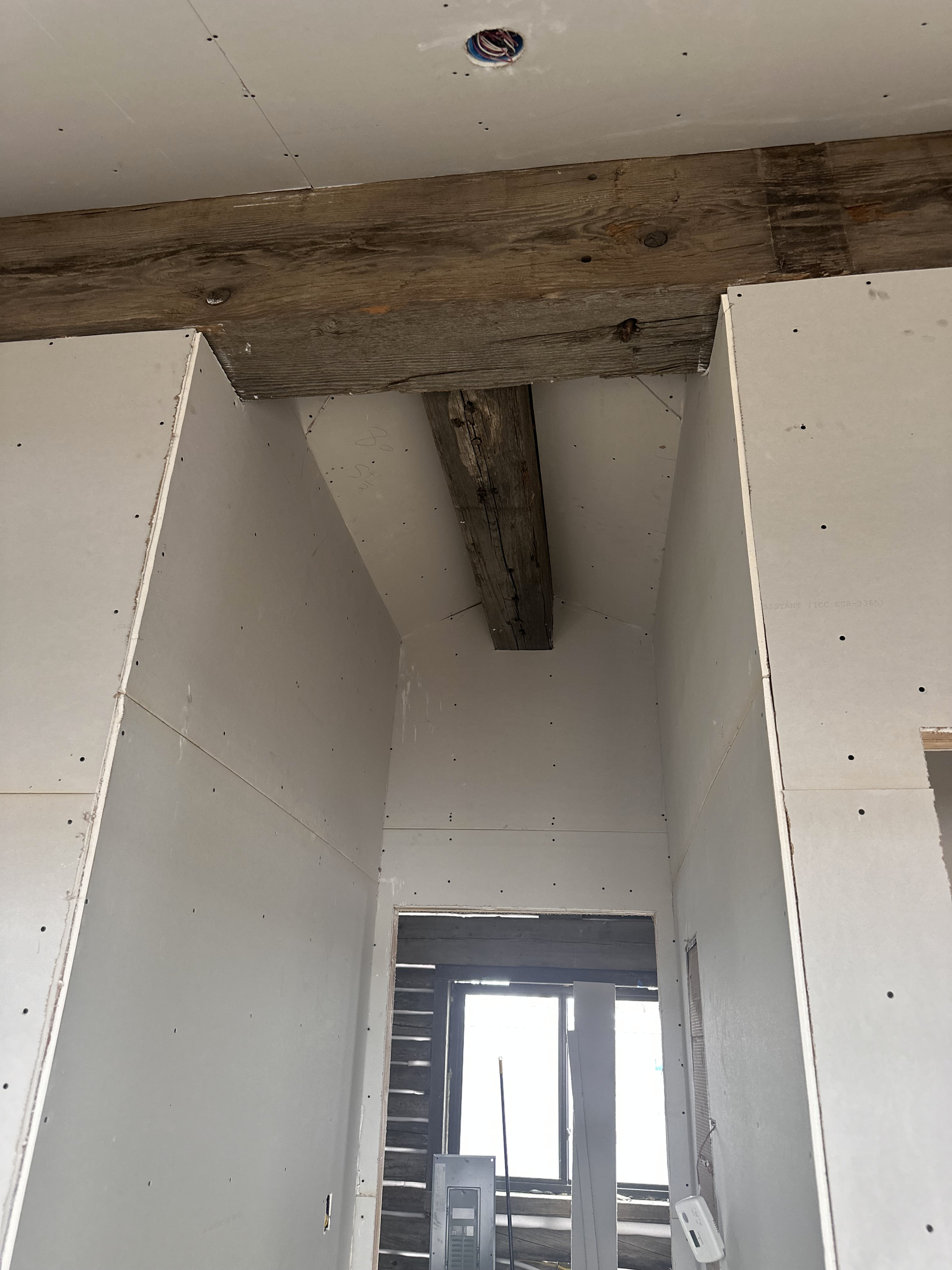 House With Old Drywalls