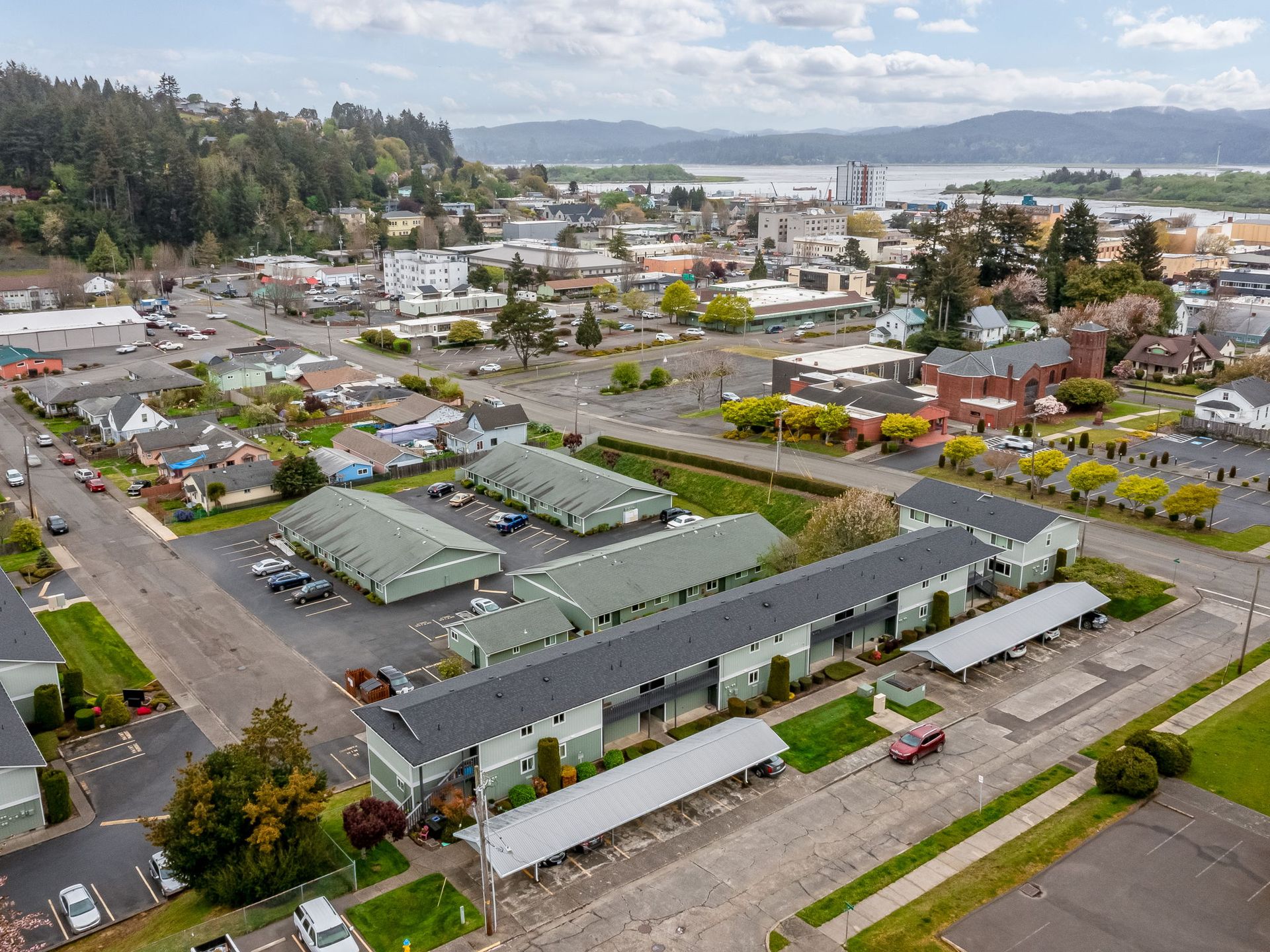 Details about Southridge Apartments in Coos Bay, Oregon