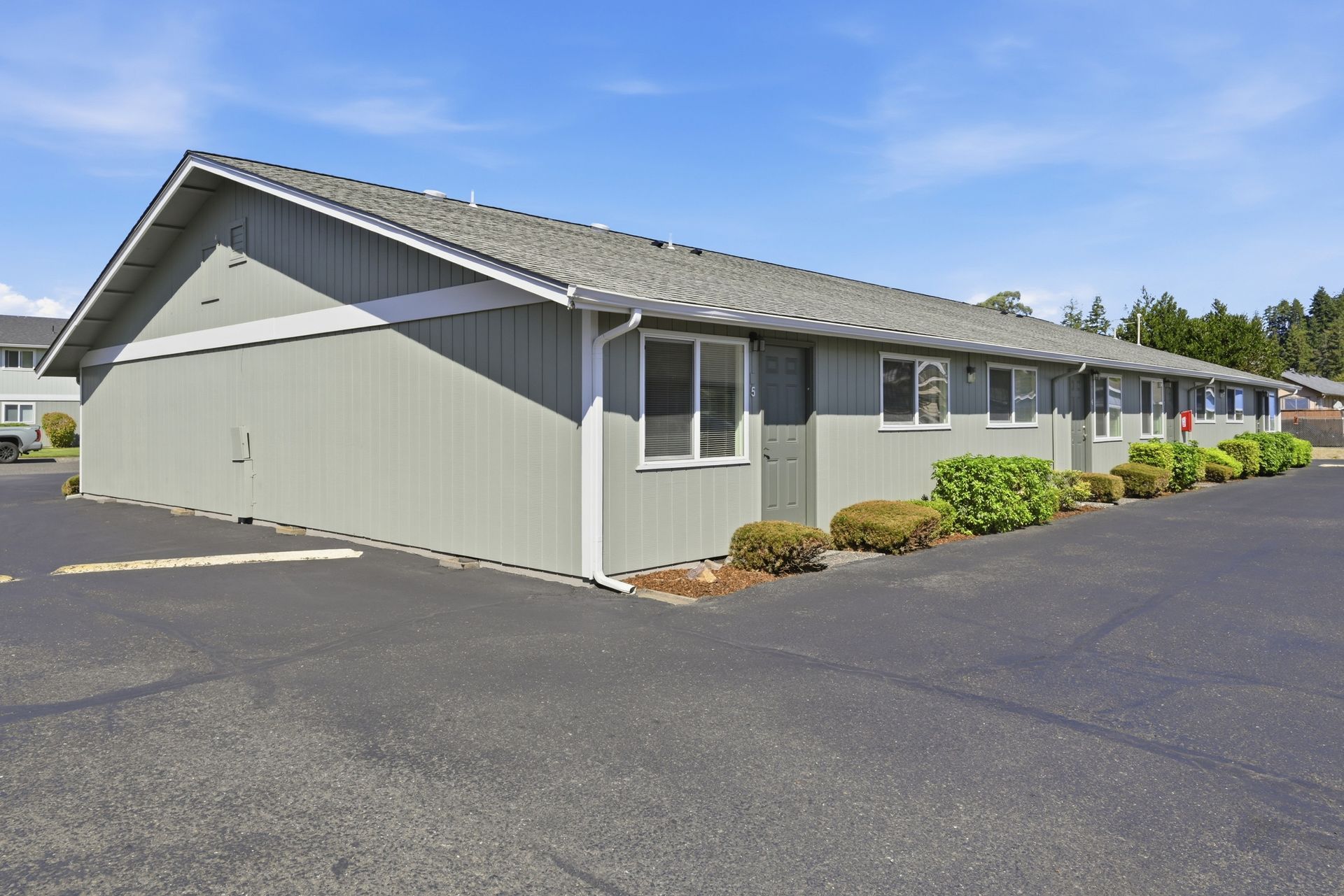 Westridge Apartments exterior
