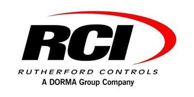 Logo de RCI Rutherford Controls, avec des lettres noires en gras surmontées d'un arc rouge et les informations sur l'entreprise en dessous.