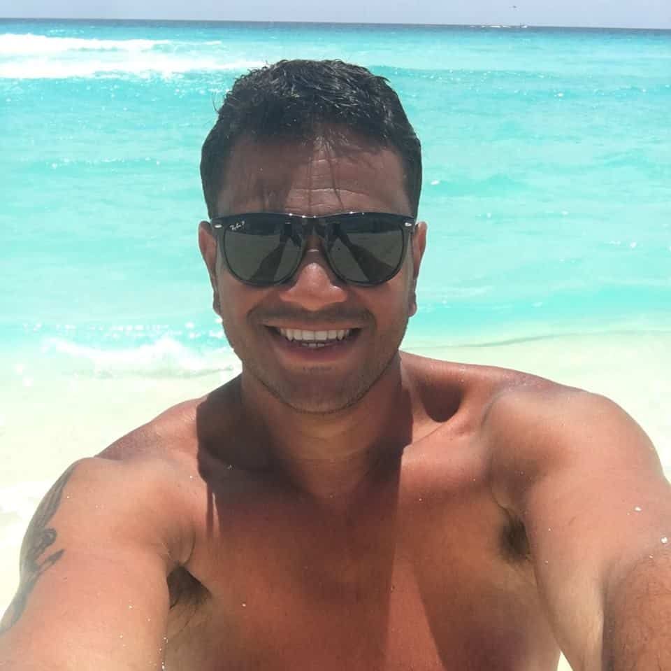Tanned Man | South Yarmouth, MA | DRY SERV