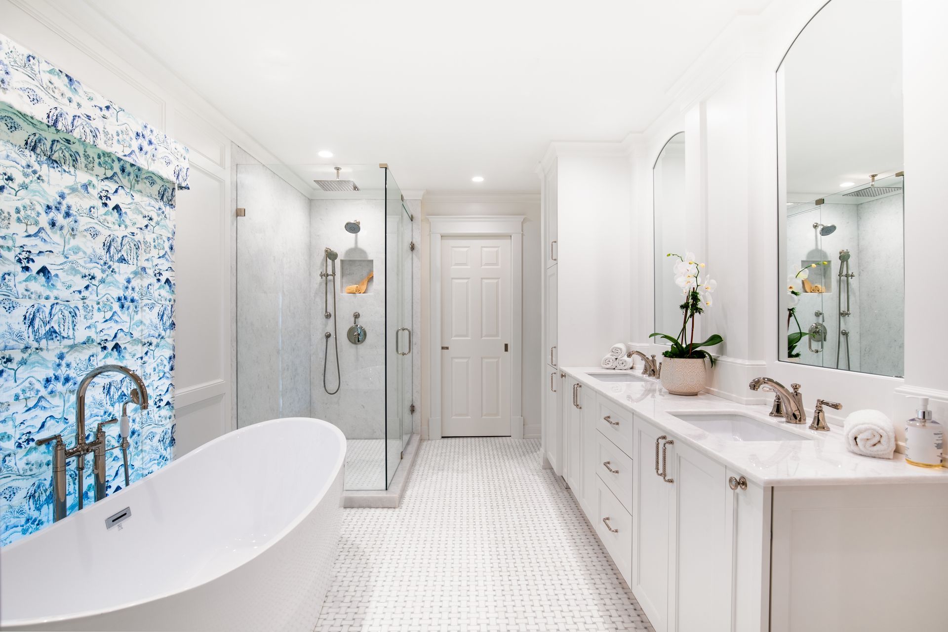 2025 NARI® DALLAS CONTRACTOR OF THE YEAR
Residential Bath over 150,000$