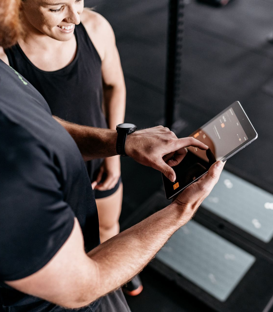physio guiding client through VALD return to sport testing at Active Balance Physio & Wellness