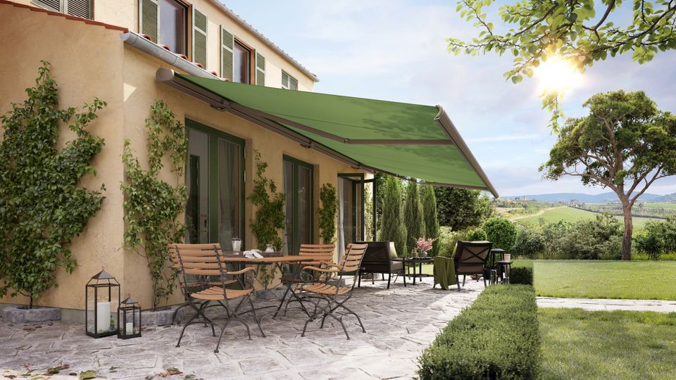 markilux 5010 - Folding Arm Awning - available at Floorpride Interiors Marlborough