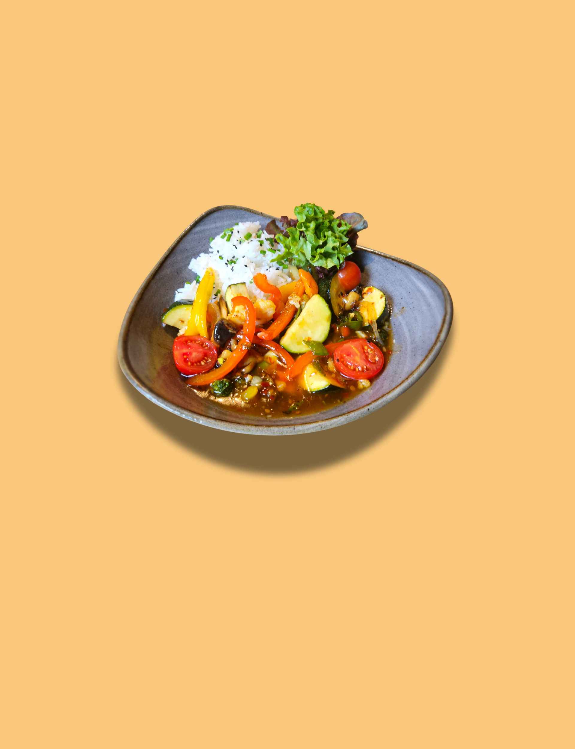 Maono food & drinks - Speisekarte - Wokgemüse Sweet Chili mit Duftreis