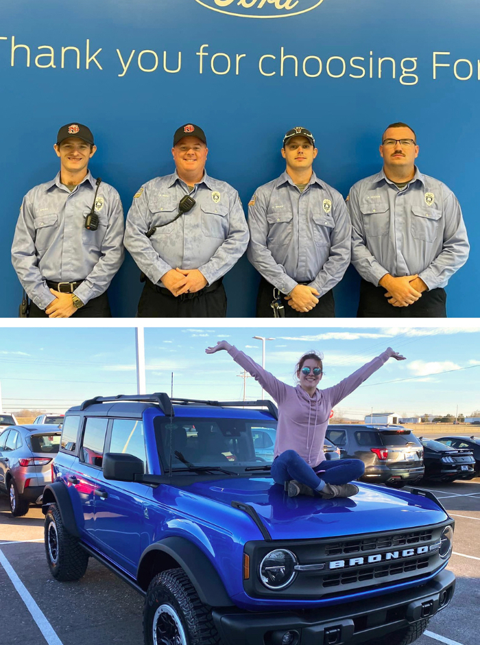 Women looking at post it notes