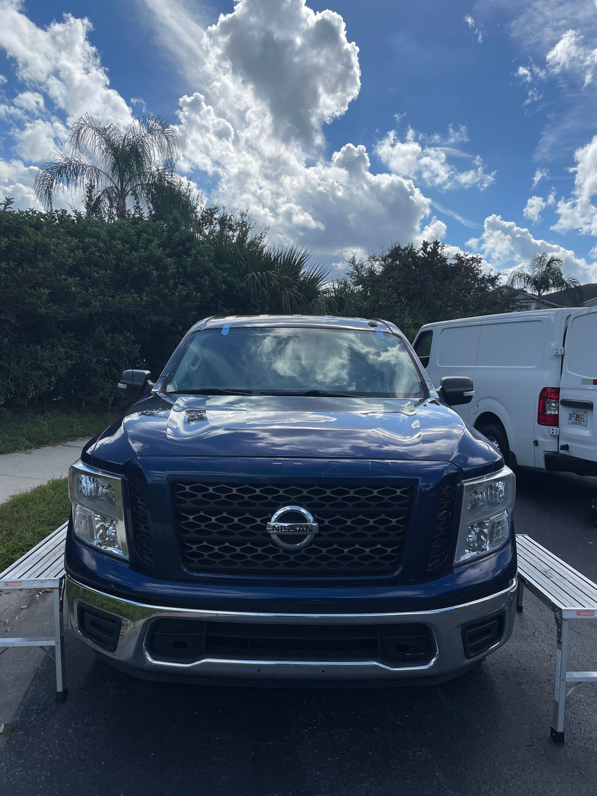 Nissan Windshield Replaced Near Orlando Nissan Windshield Replaced Near Orlando