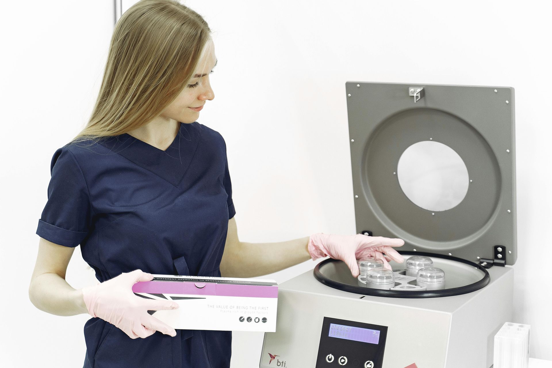 Lost Samples, Late Results: How Better Courier Services Protect Your Lab