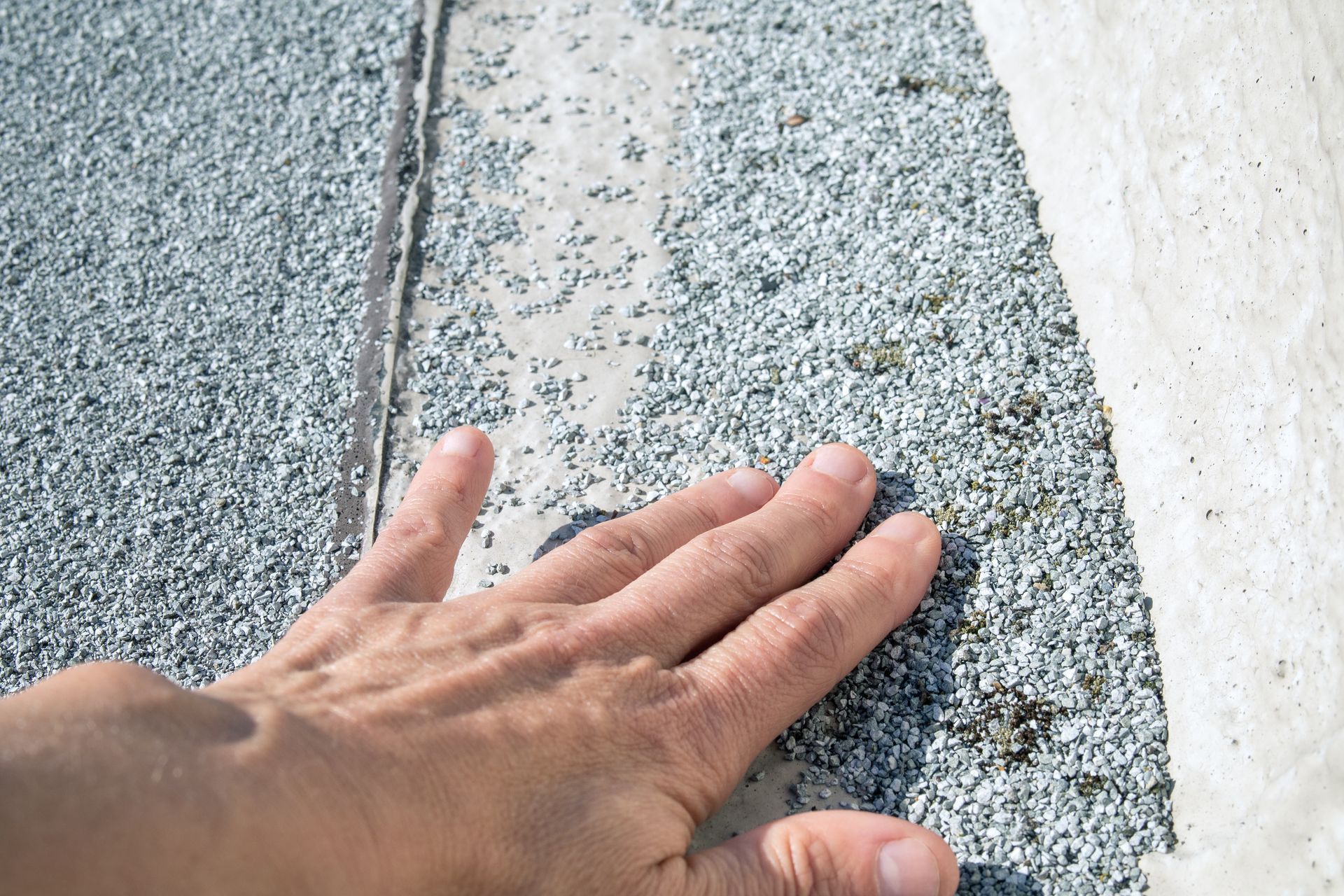 aging roof shingles