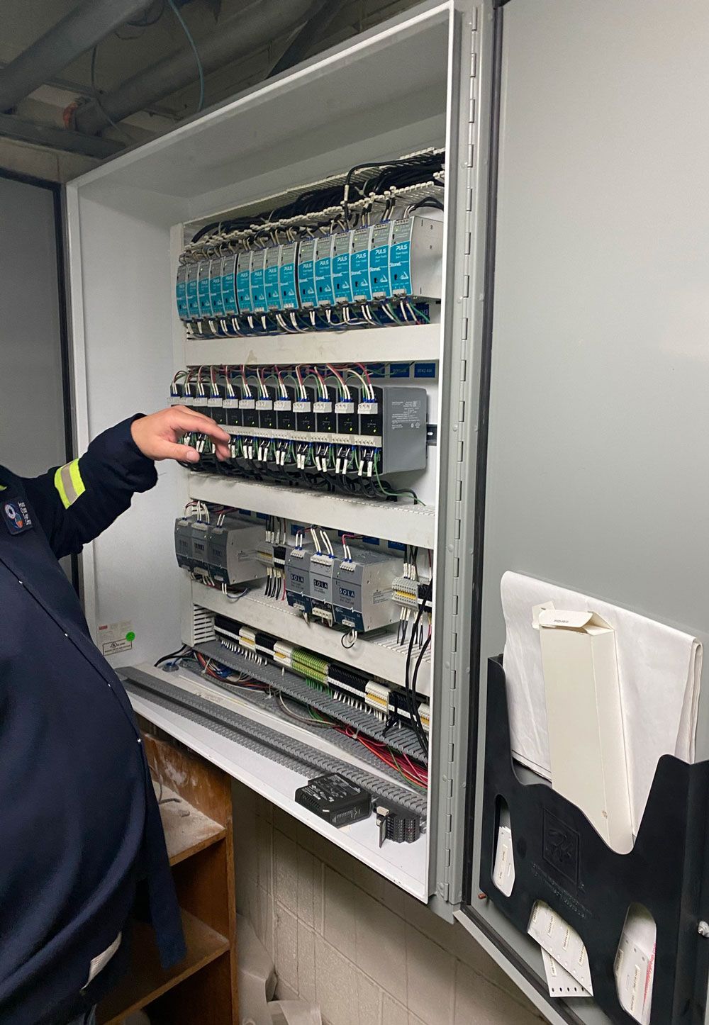 H&S Electrical Services | About Us