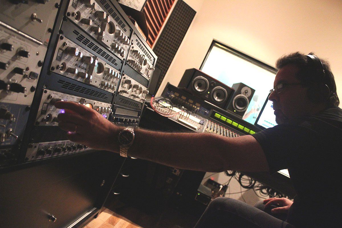 Pablo Rabinovich en el estudio