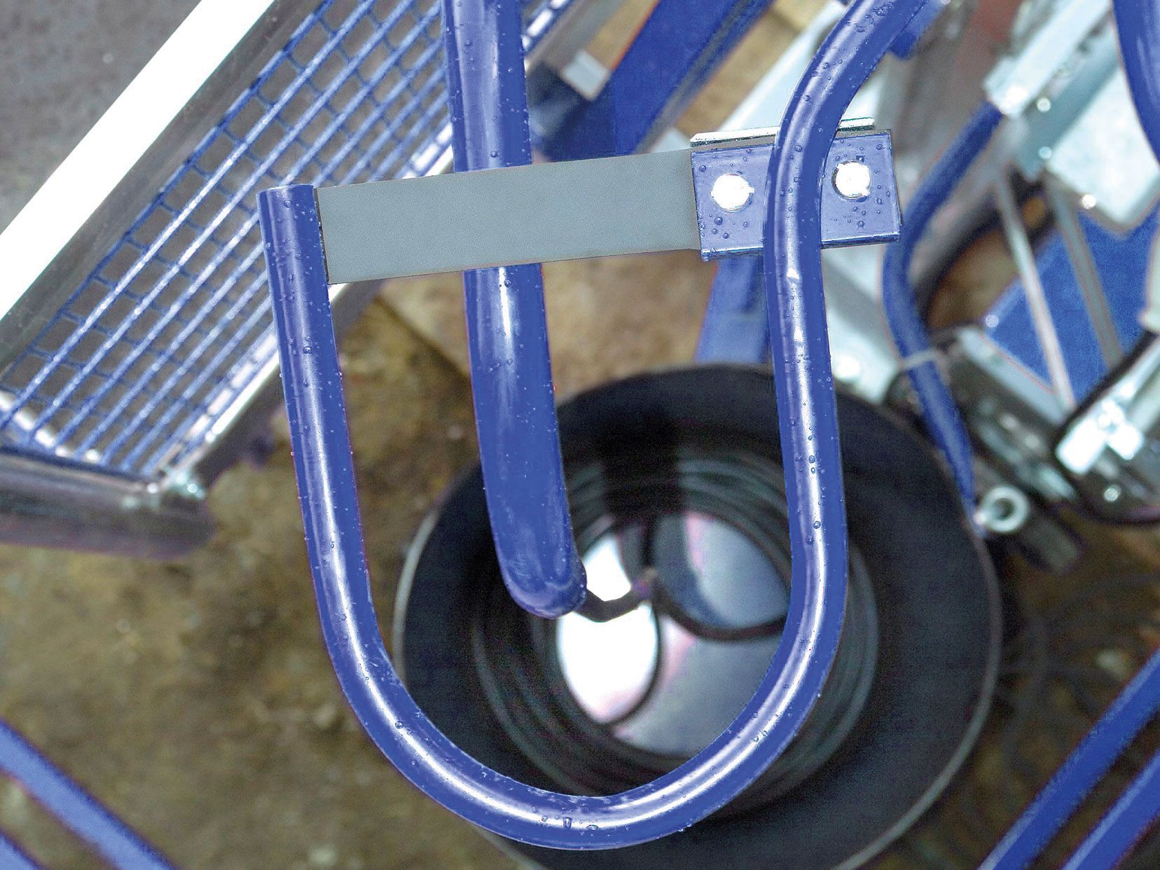 Böcker Construction Lifts 