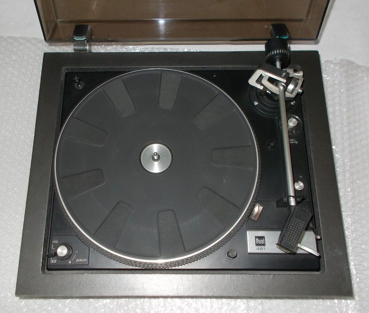 Snaar – Dual 461 Platenspeler