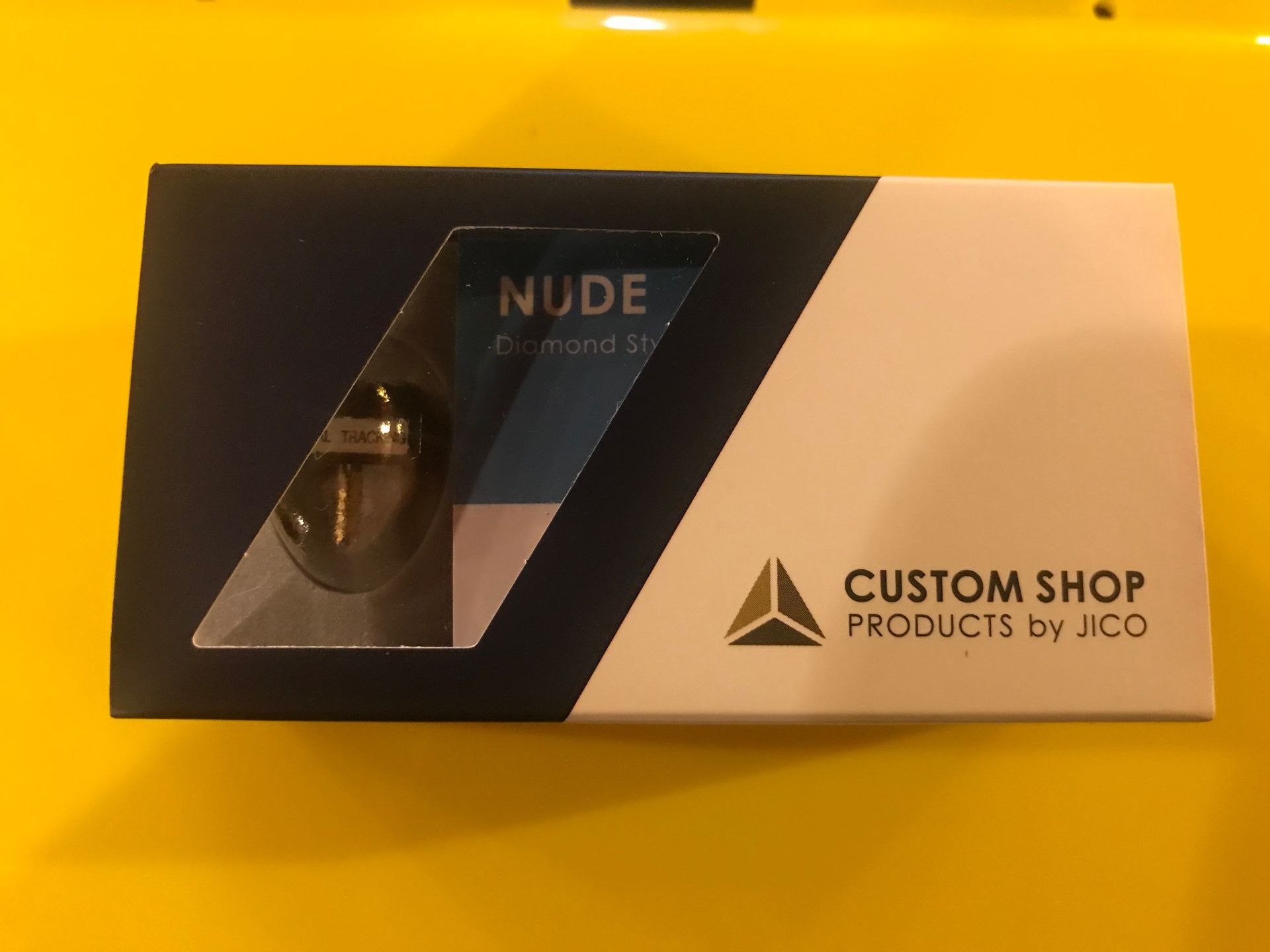 Jico Naald Shure VN-35e Nude