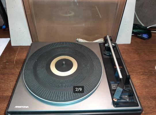 Naald Aristona 1224 platenspeler – Tonar 2132