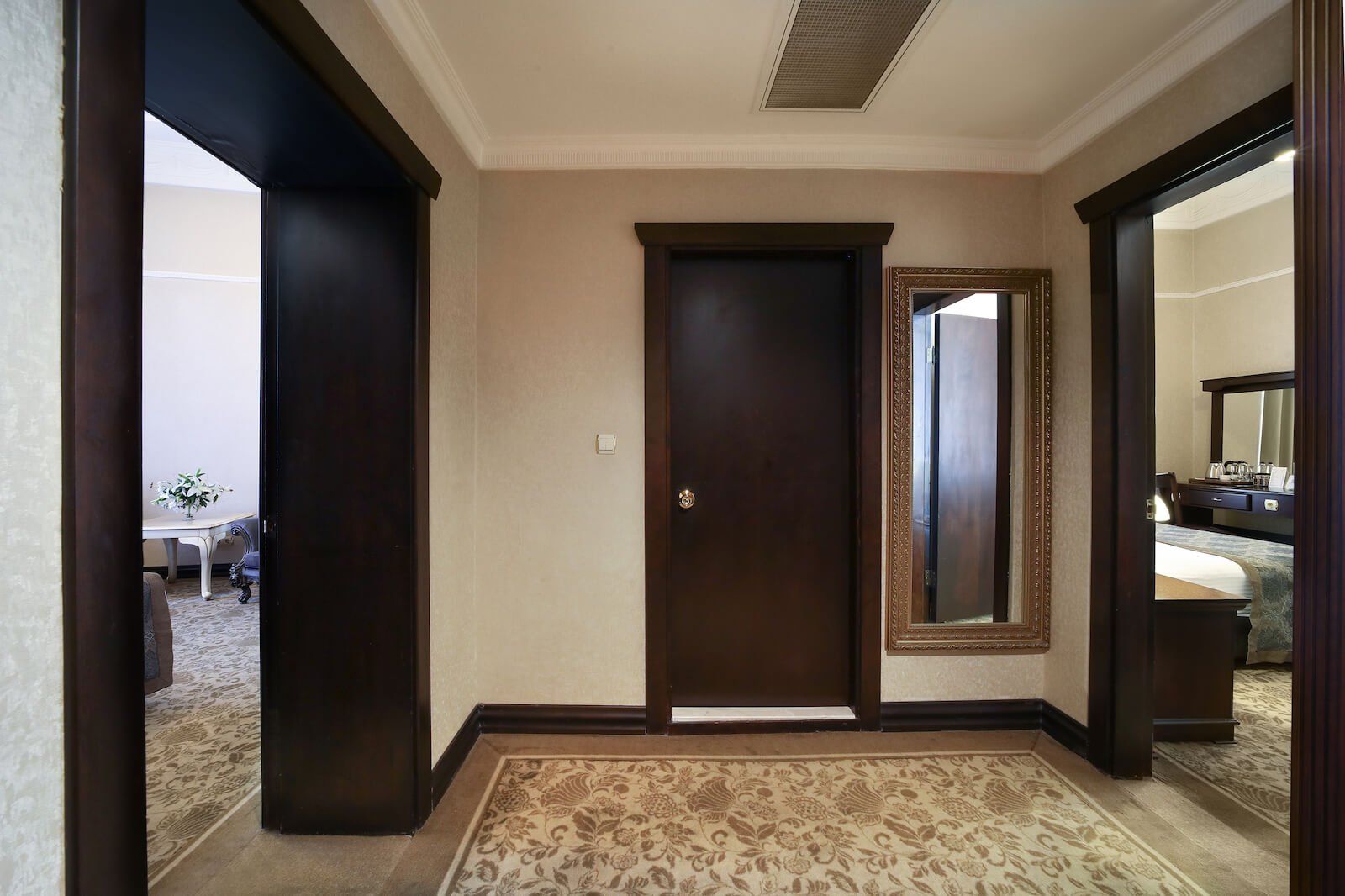 Legacy Ottoman Hotel, Family Suite