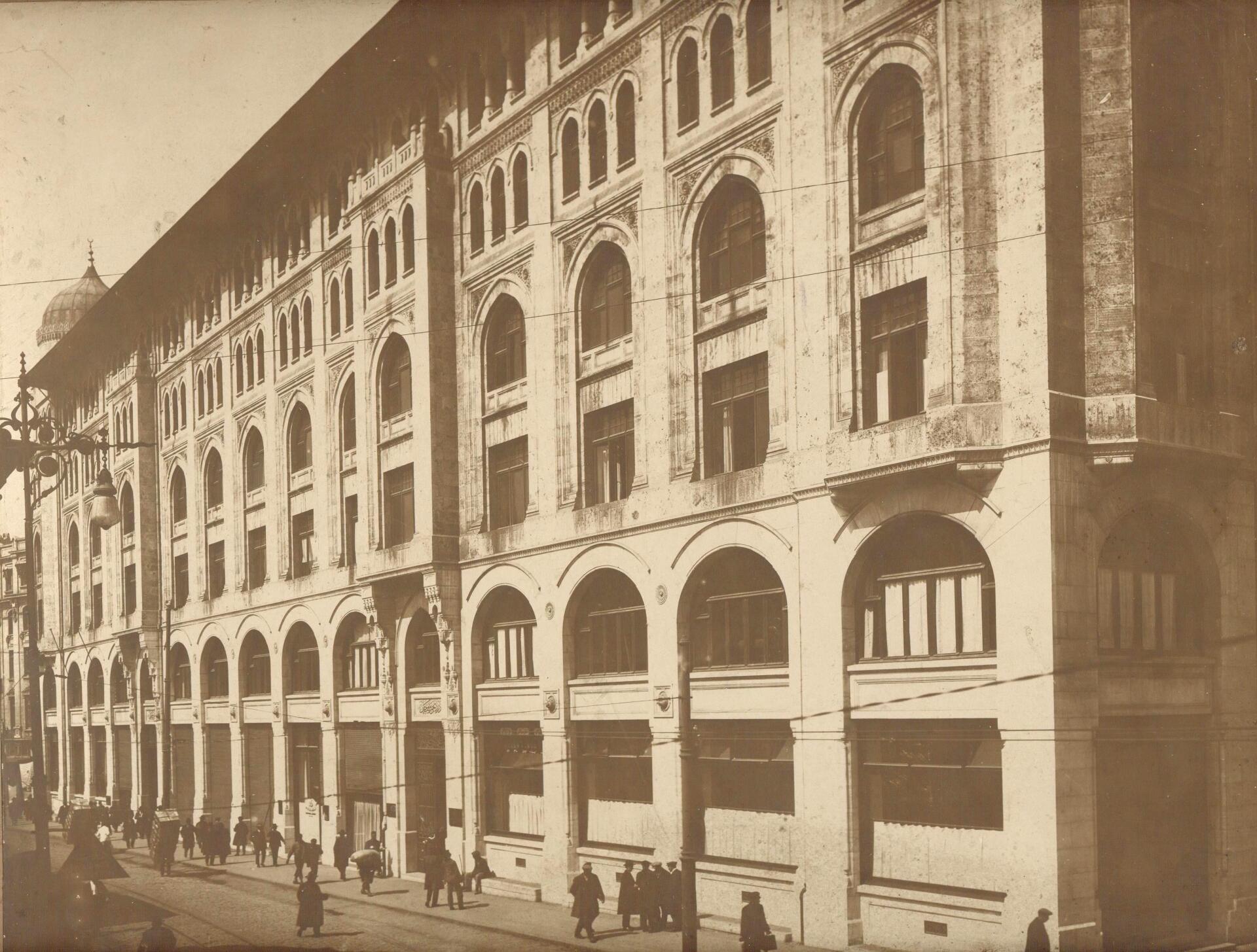 Vakıf Han